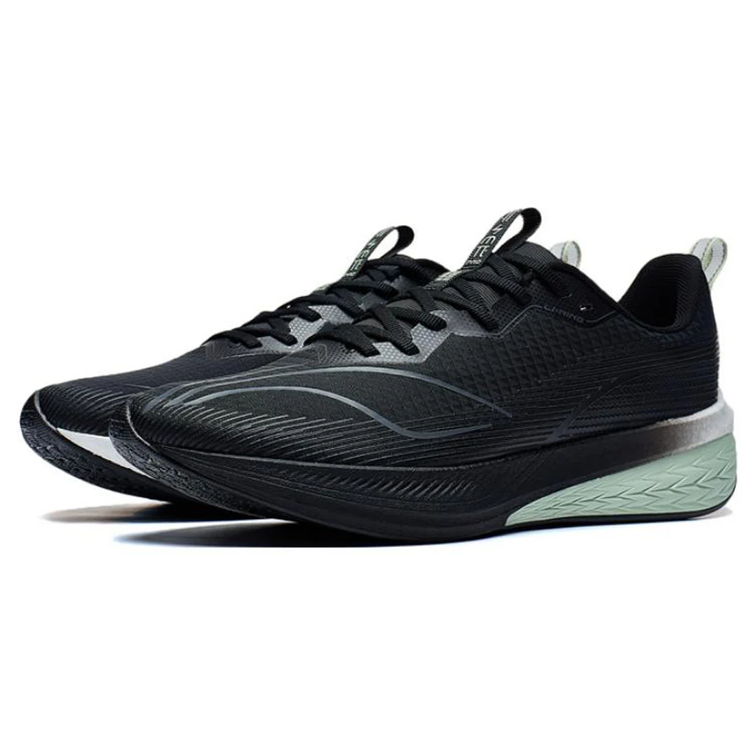 LiNing Men RED HARE6 PRO’BLACK‘ - Image 3