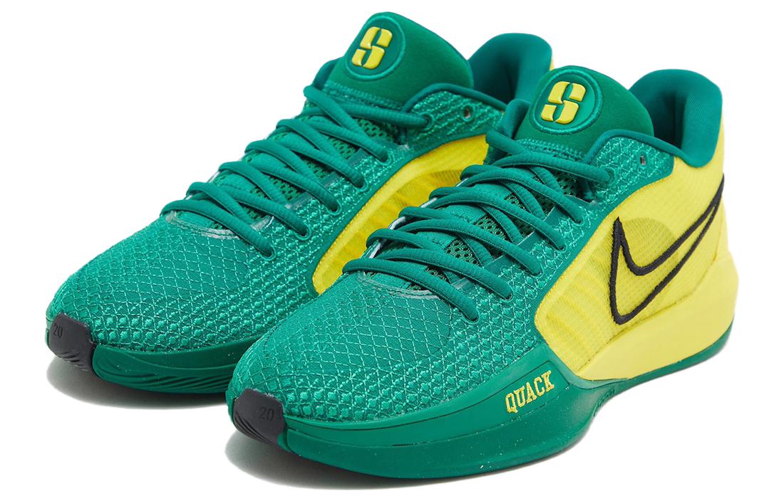 Nike Sabrina 1 'Oregon Ducks' - Image 2