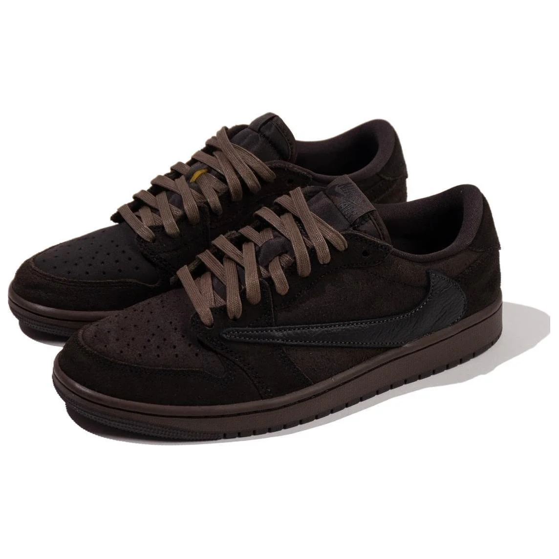 Travis Scott X Air Jordan 1 Low OG 'Velvet Brown' - Image 4