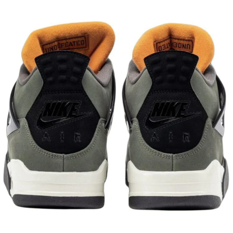 Undefeated X Jordan 4 Retro OG SP '2025' - Image 4