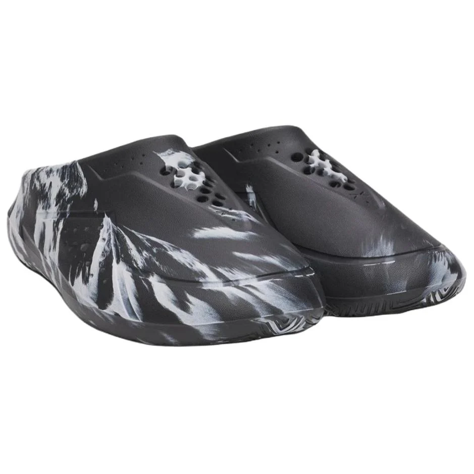 Under Armour CURRY Closed Toe Slippers 'Black White' - Image 3